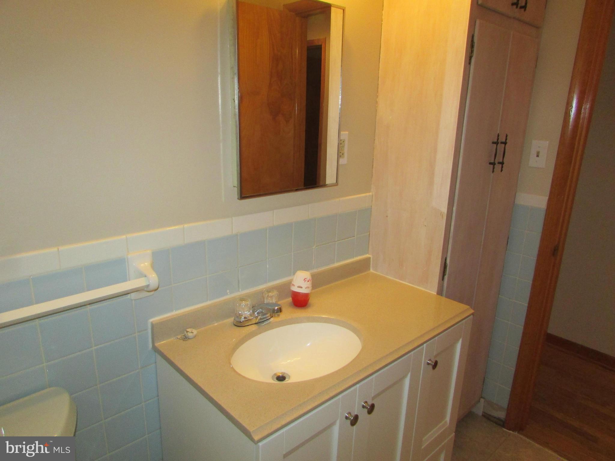 762 Old Manchester Road Westminster, MD 21157 - Photo 13 of 24 Bath vanity