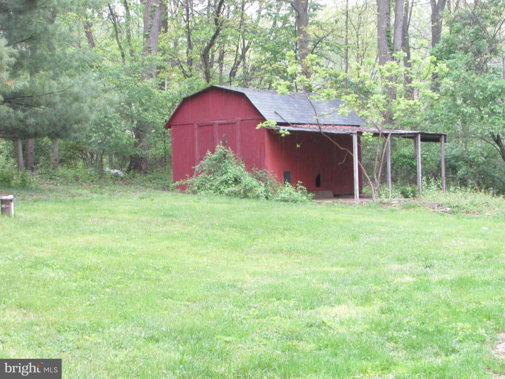 762 Old Manchester Road Westminster, MD 21157 - Photo 6 of 24 Shed