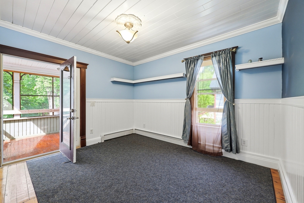 151 Bowdoin Street Springfield, MA 01109 - Photo 20 of 38