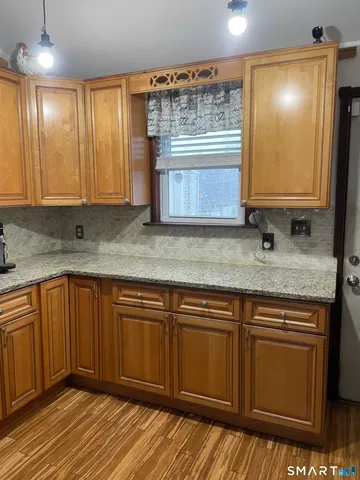 $350,000 | 102 Carroll Avenue, Bridgeport, CT 06607