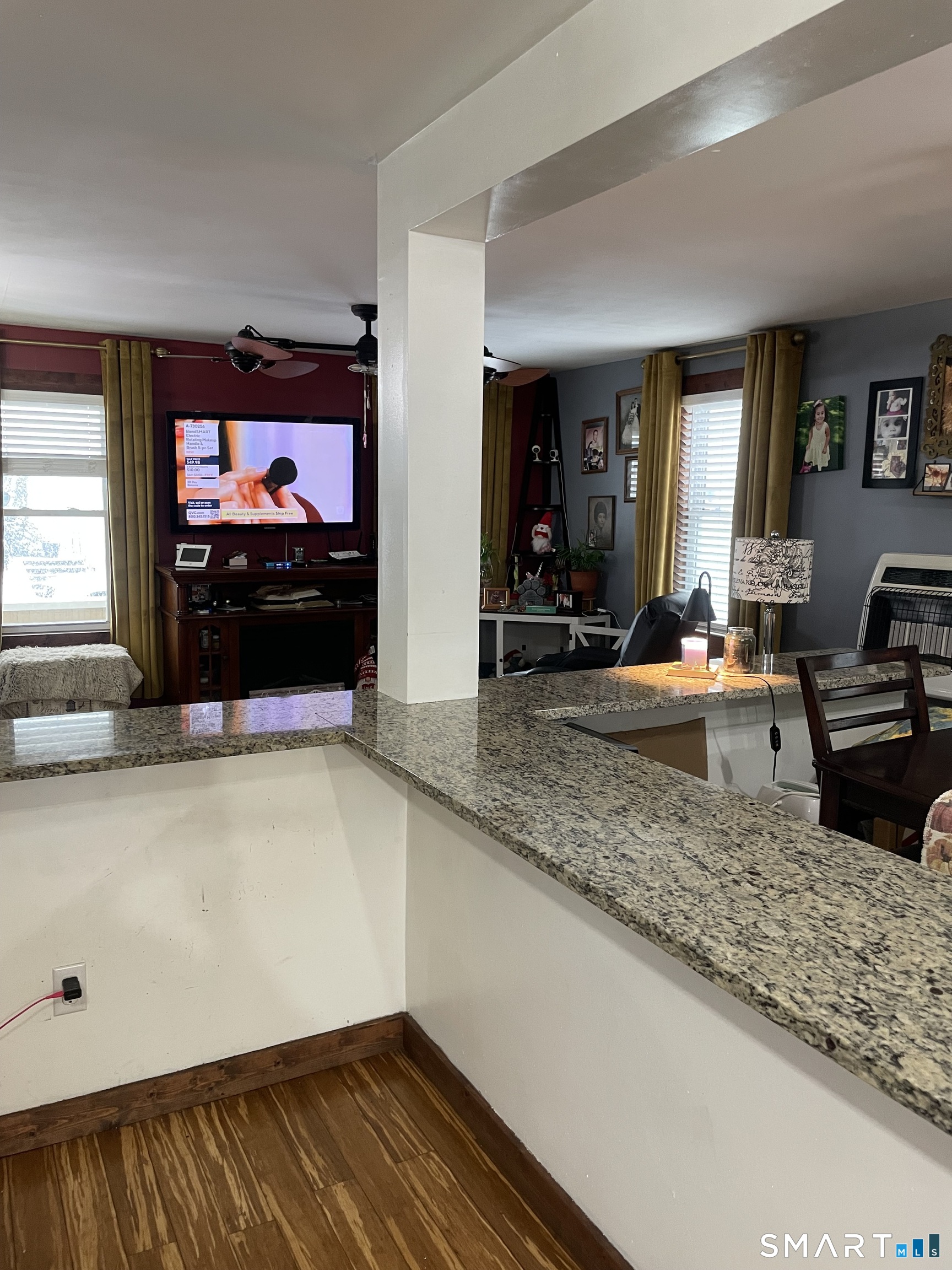 102 Carroll Avenue Bridgeport, CT 06607 - Photo 17 of 29