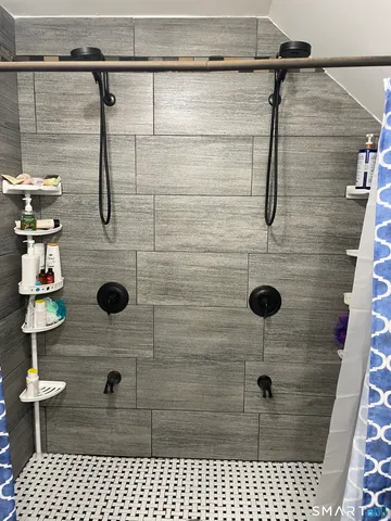 $350,000 | 102 Carroll Avenue, Bridgeport, CT 06607