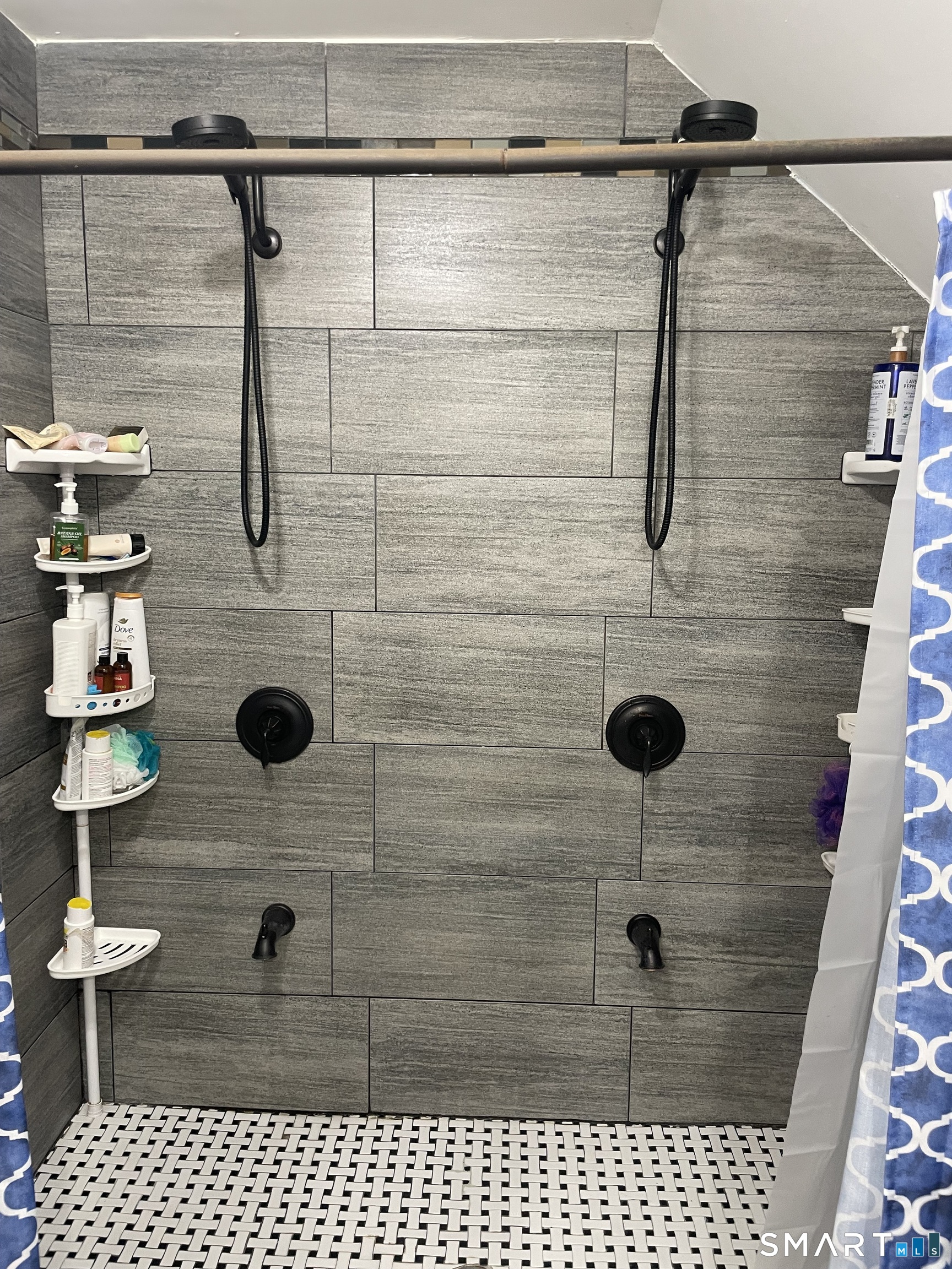 102 Carroll Avenue Bridgeport, CT 06607 - Photo 27 of 29