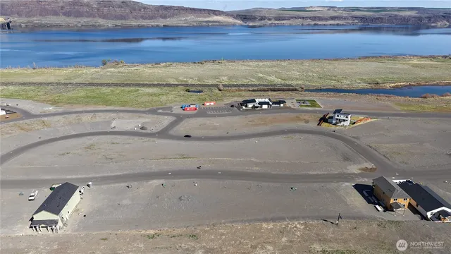 a view of a room with utility