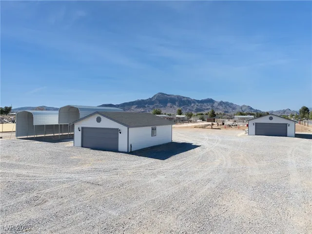 $468,000 | 2420 Tough Boy Road, Pahrump, NV 89060