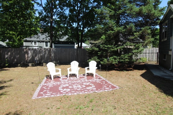 28 Maynard Road Dedham, MA 02026 - Photo 5 of 23 Gallery Image 5