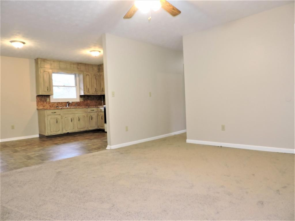 613 Chadwell Road Kingsport, TN 37660 - Photo 7 of 32 Photo 7