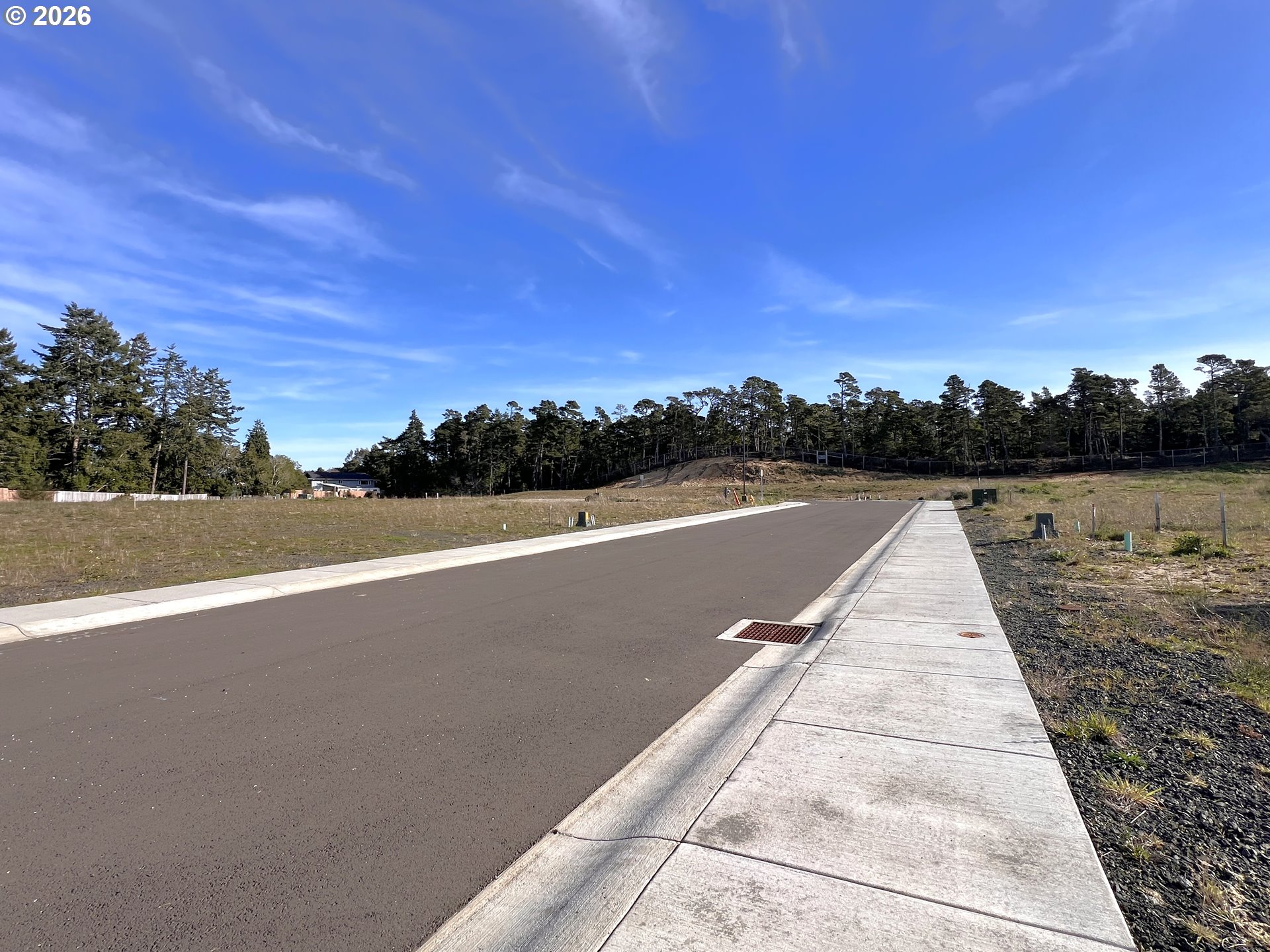 1070 Park Place Coos Bay, OR 97420 - Photo 6 of 28