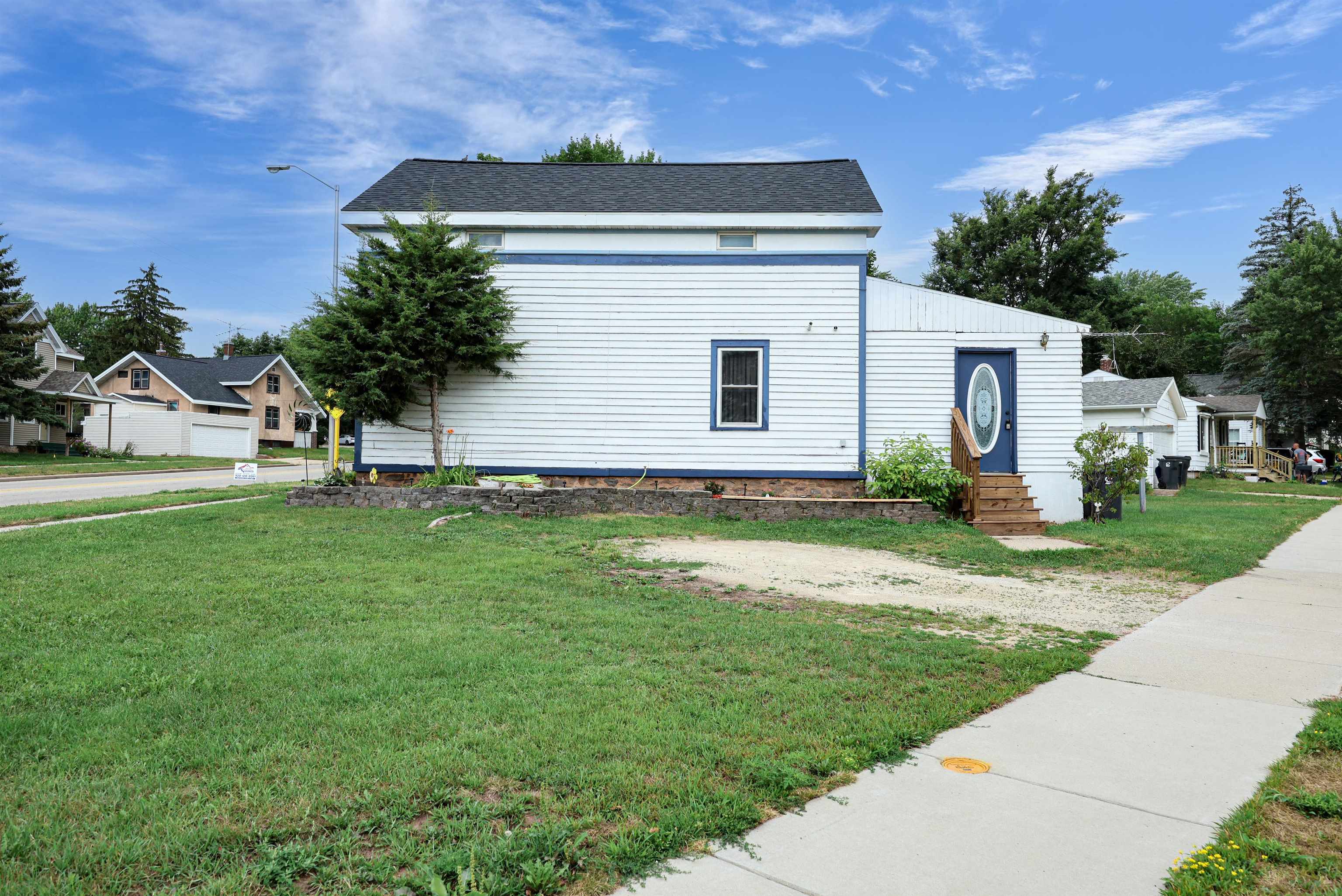 180 Ripon Road Berlin, WI 54923 - Photo 4 of 29 Gallery Image 4