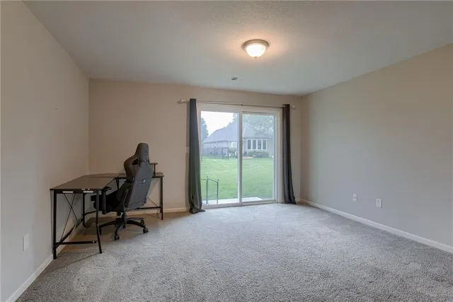 $335,000 | 14145 Amanda Lane, Basehor, KS 66007