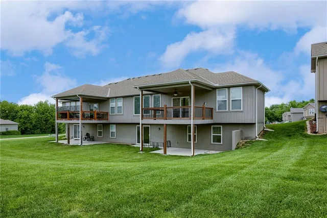 $335,000 | 14145 Amanda Lane, Basehor, KS 66007