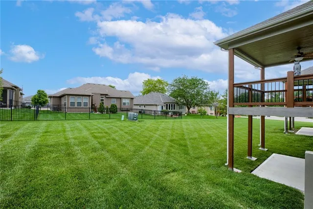 $335,000 | 14145 Amanda Lane, Basehor, KS 66007