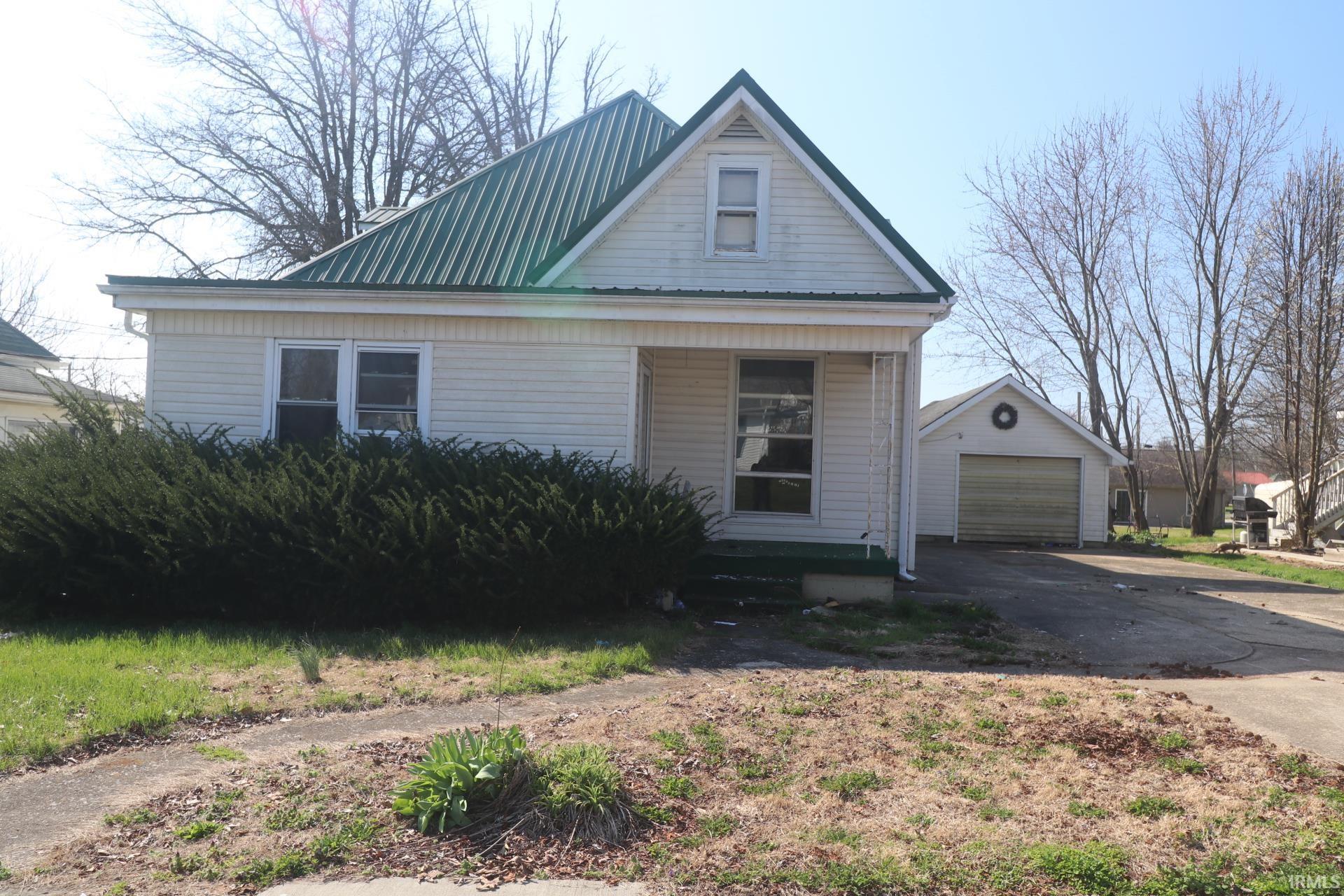 405 Southwest 3rd Street Loogootee, IN 47553 - Photo 2 of 19
