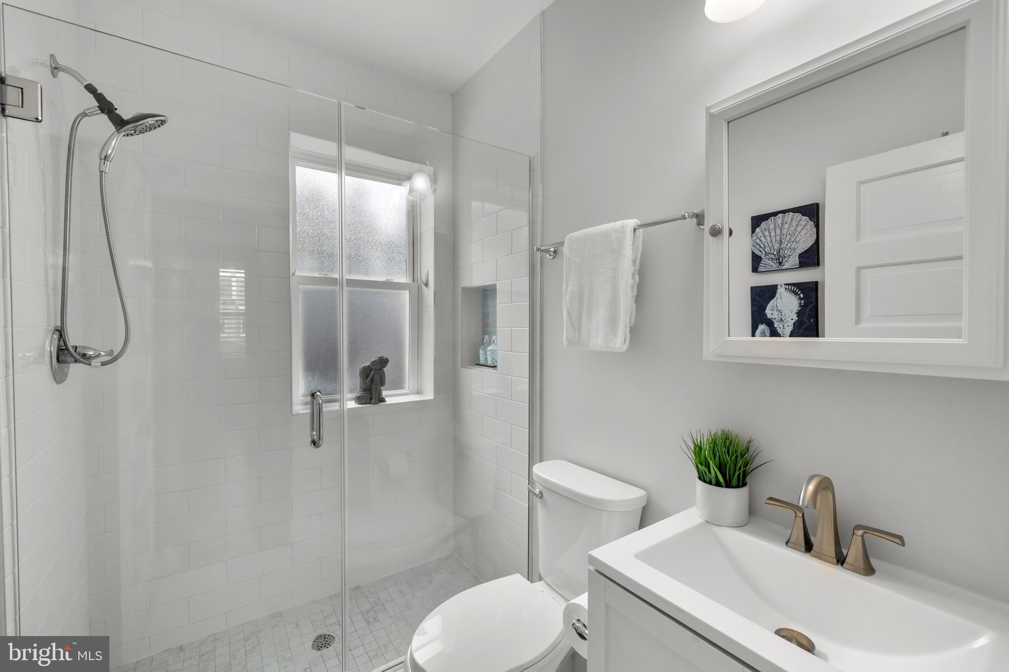 760 Hobart Place Northwest Washington, DC 20001 - Photo 24 of 41