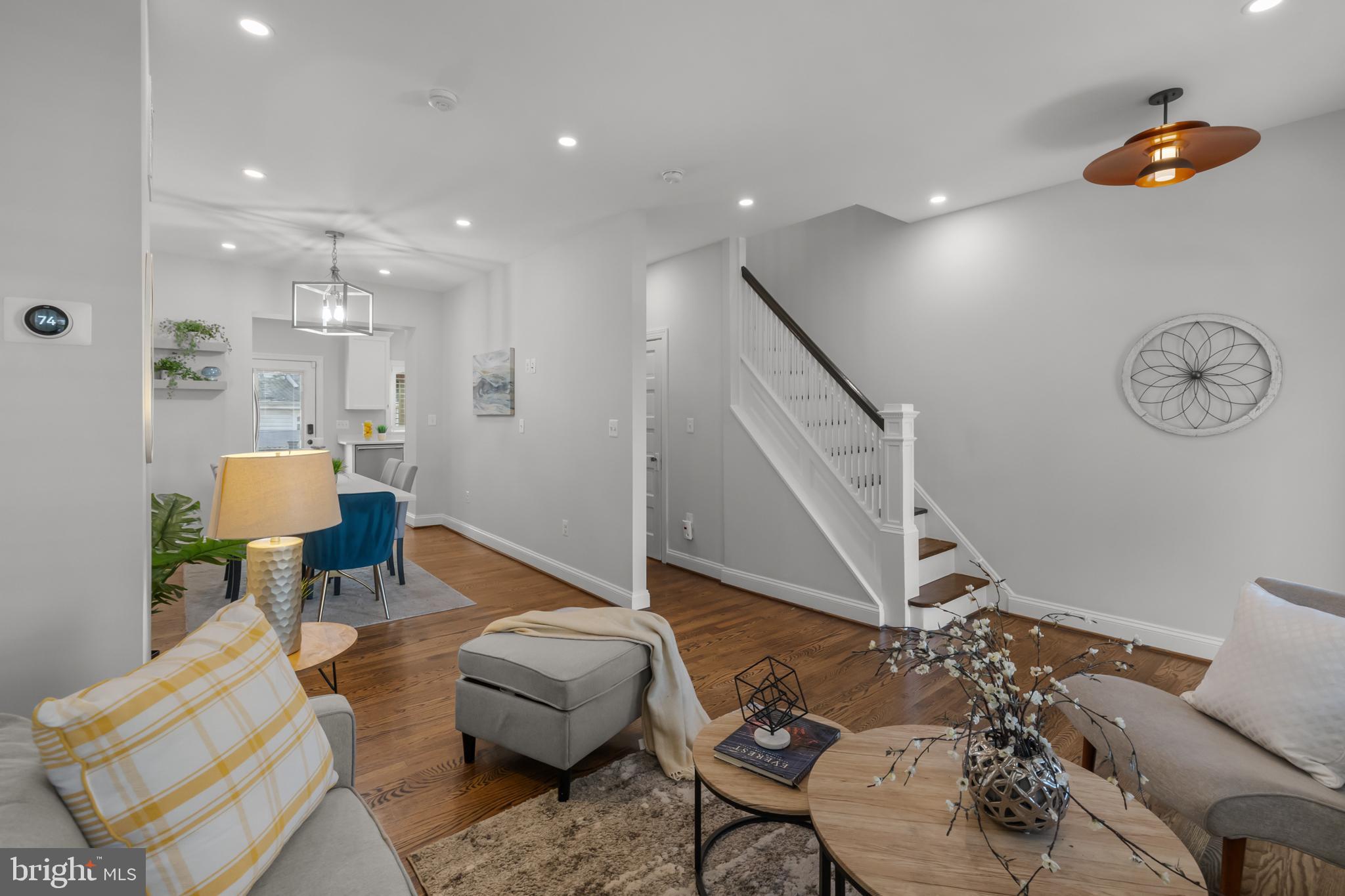 760 Hobart Place Northwest Washington, DC 20001 - Photo 8 of 41