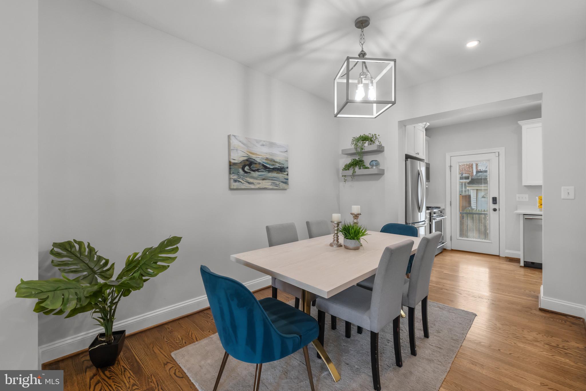 760 Hobart Place Northwest Washington, DC 20001 - Photo 10 of 41