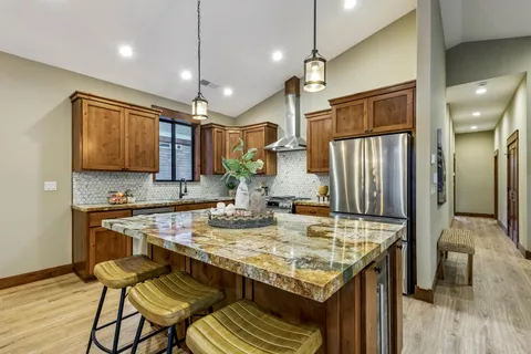 $1,595,000 | 14765 Copenhagen Drive, Truckee, CA 96161