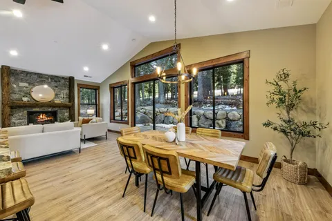 $1,595,000 | 14765 Copenhagen Drive, Truckee, CA 96161
