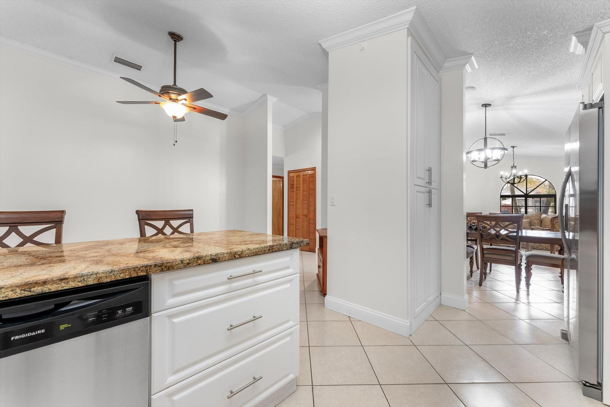 5051 Southwest 142nd Place Miami, FL 33175 - Photo 12 of 35 Photo 12