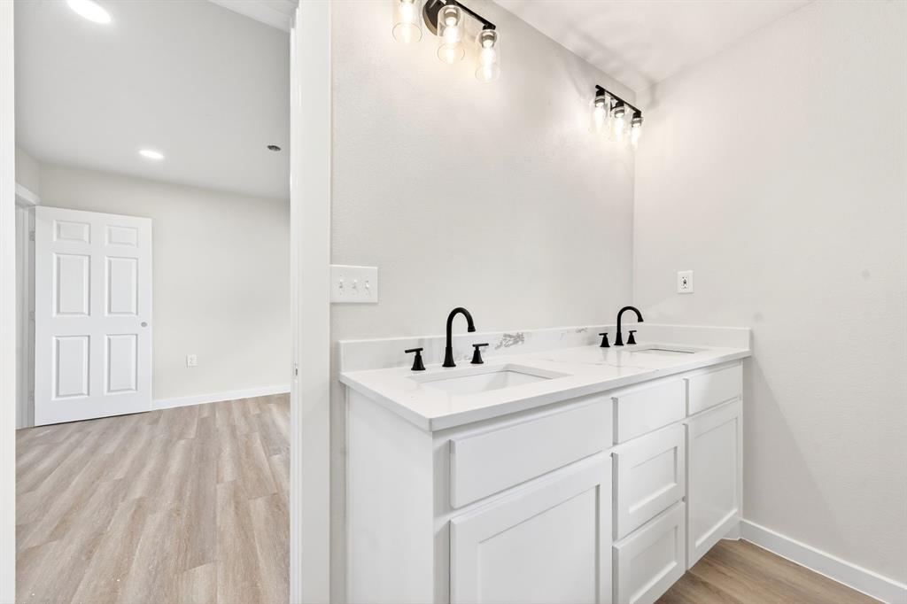 247 Wells Street Emory, TX 75440 - Photo 12 of 19