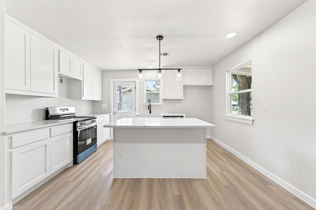 247 Wells Street Emory, TX 75440 - Photo 4 of 19