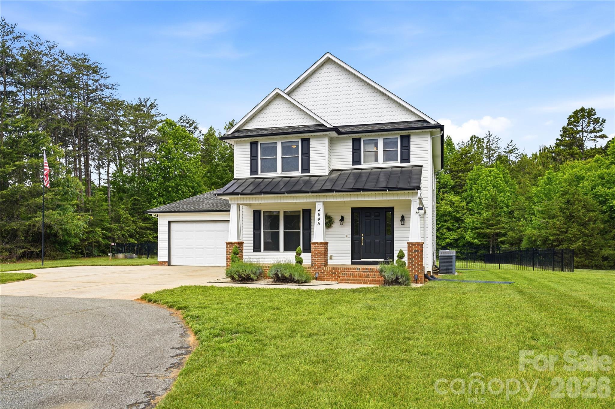 4945 Grassy Creek Road Denver, NC 28037 - Photo 3 of 33