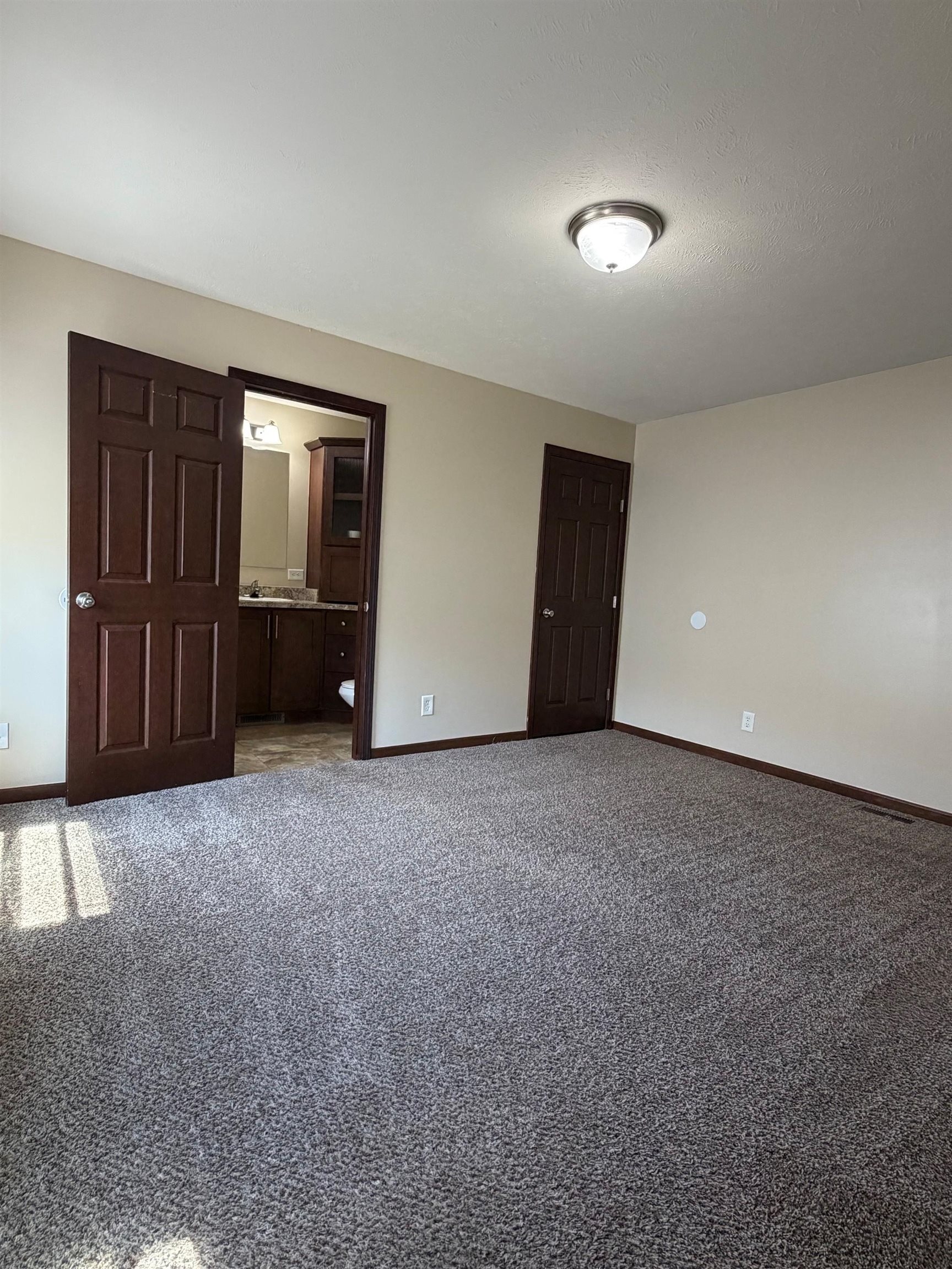 135 East Maple Street, Unit 135 Reedsburg, WI 53959 - Photo 28 of 40