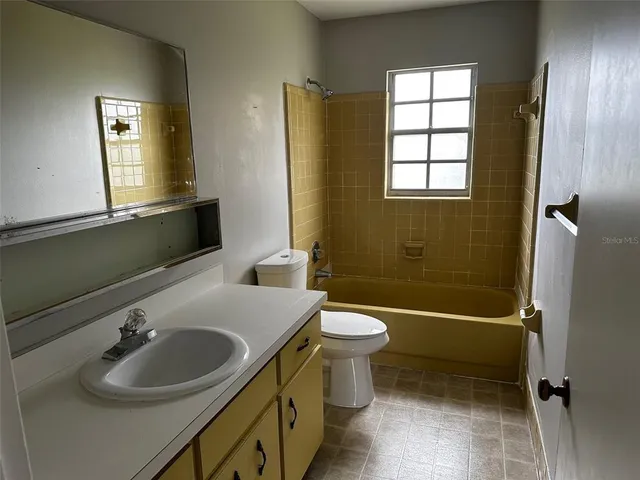 $1,550 | 590 Belltower Avenue, Unit H, Deltona, FL 32725