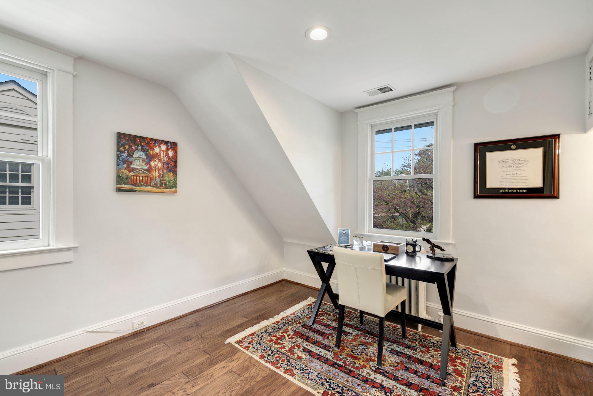 7004 Brookville Road Chevy Chase, MD 20815 - Photo 19 of 25 Gallery Image 19