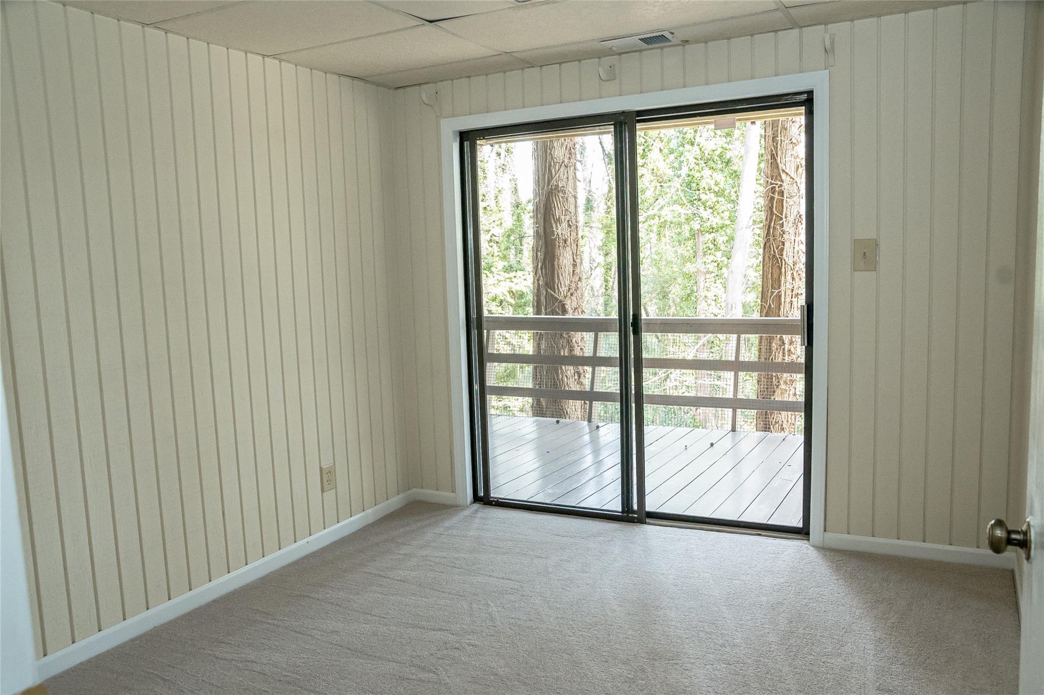 212 Riverside Drive Morganton, NC 28655 - Photo 38 of 44 an empty room with windows