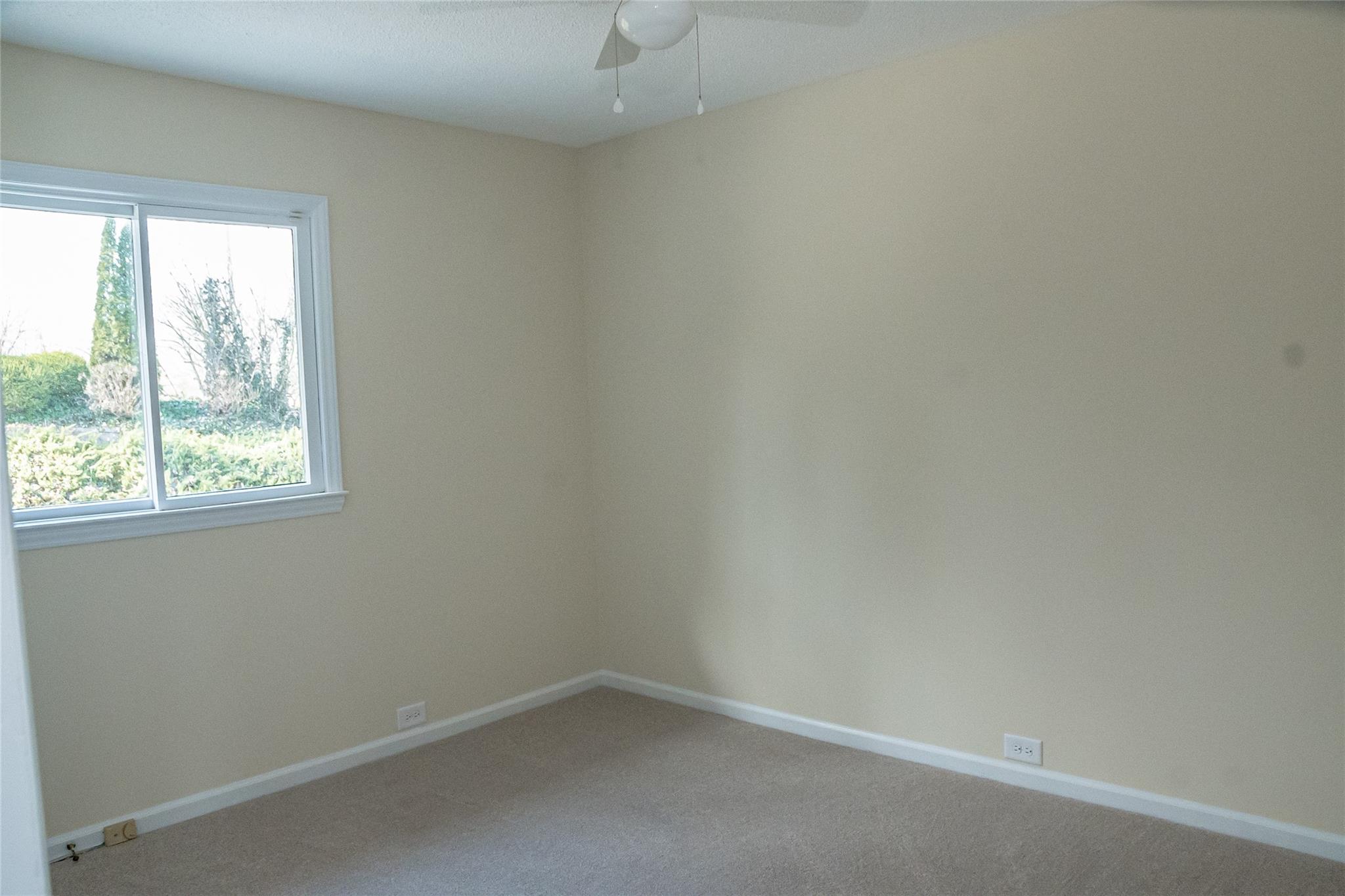 212 Riverside Drive Morganton, NC 28655 - Photo 41 of 44 an empty room with a window