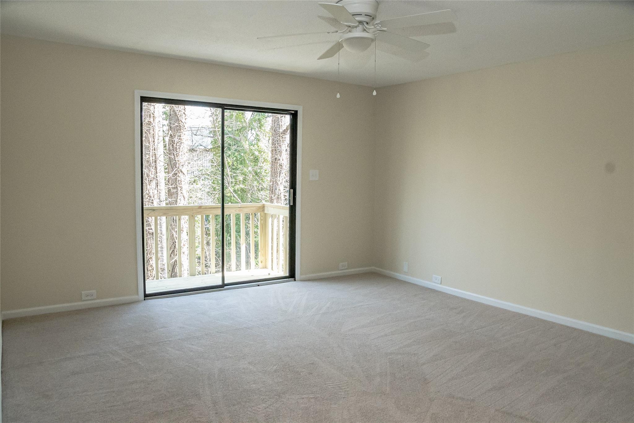 212 Riverside Drive Morganton, NC 28655 - Photo 42 of 44 an empty room with a window