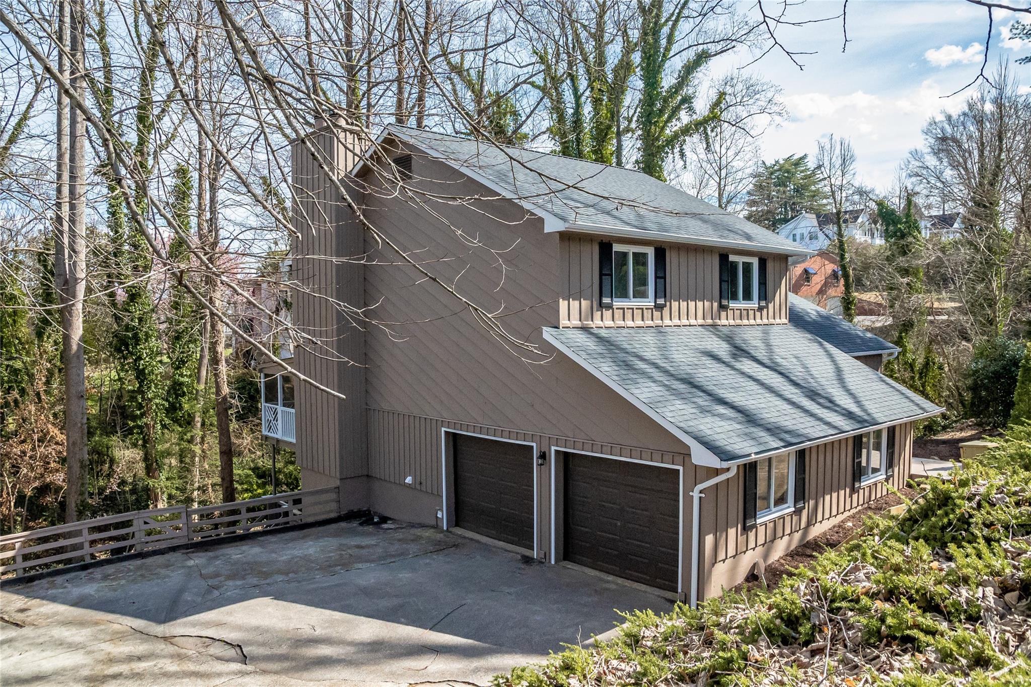 212 Riverside Drive Morganton, NC 28655 - Photo 6 of 44