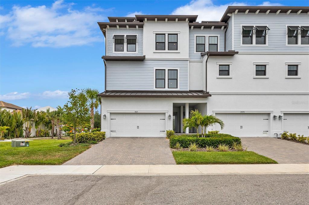 3027 Bermuda Sloop Circle Ruskin, FL 33570 - Photo 2 of 53