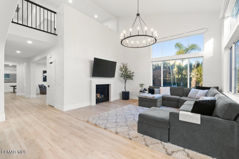 106 Via Ricardo Newbury Park, CA 91320 - Photo 10 of 39 Family