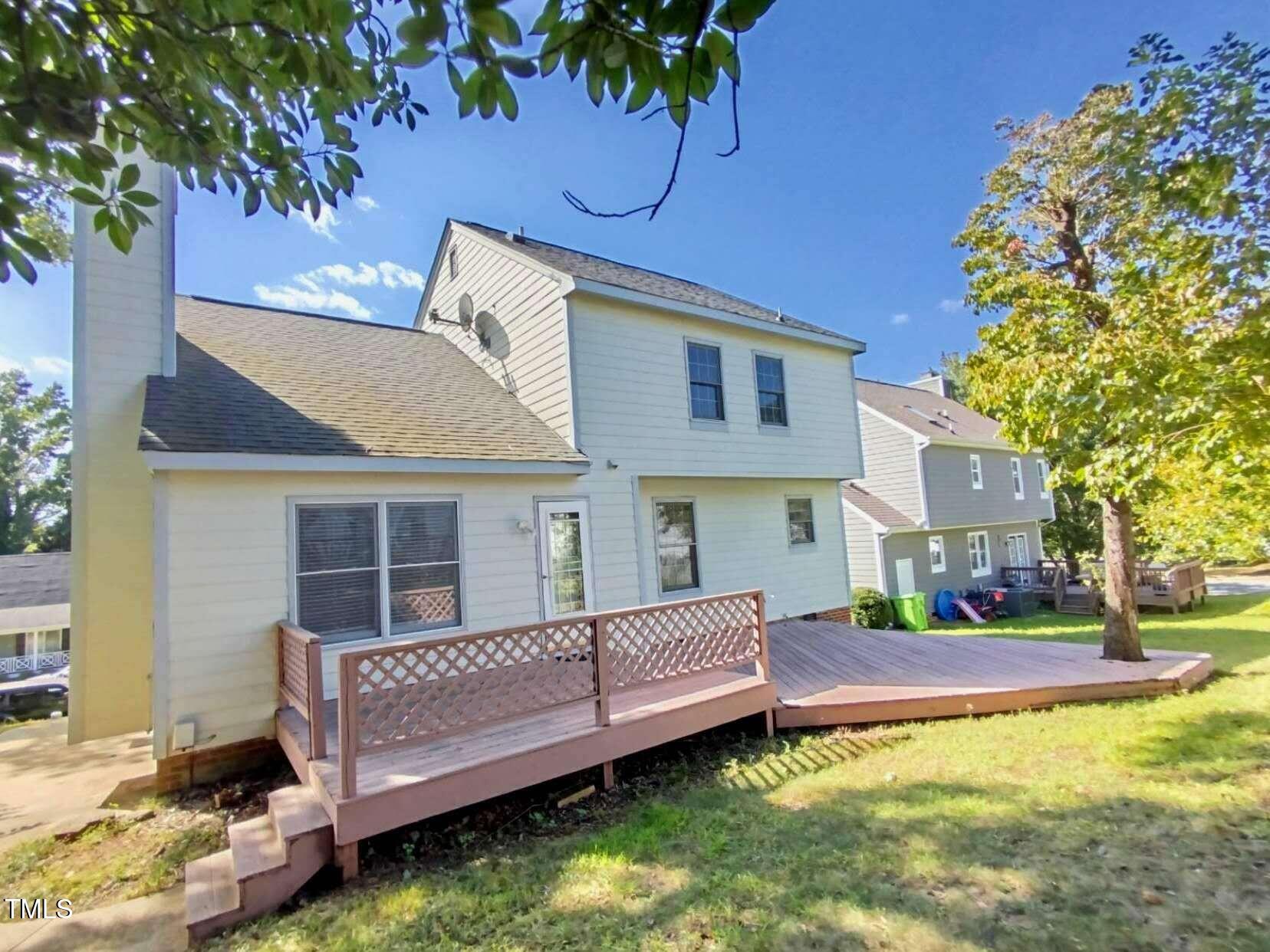 7316 Massachusetts Court Raleigh, NC 27615 - Photo 36 of 38 20250829_213358000_iOS