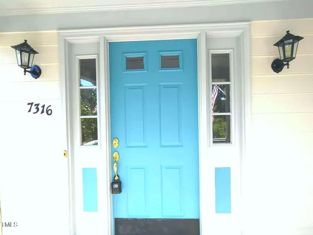 $379,000 | 7316 Massachusetts Court, Raleigh, NC 27615