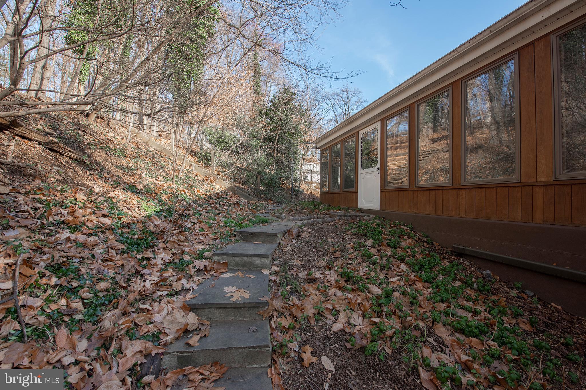 207 Vassar Circle Wayne, PA 19087 - Photo 17 of 28 Back Path