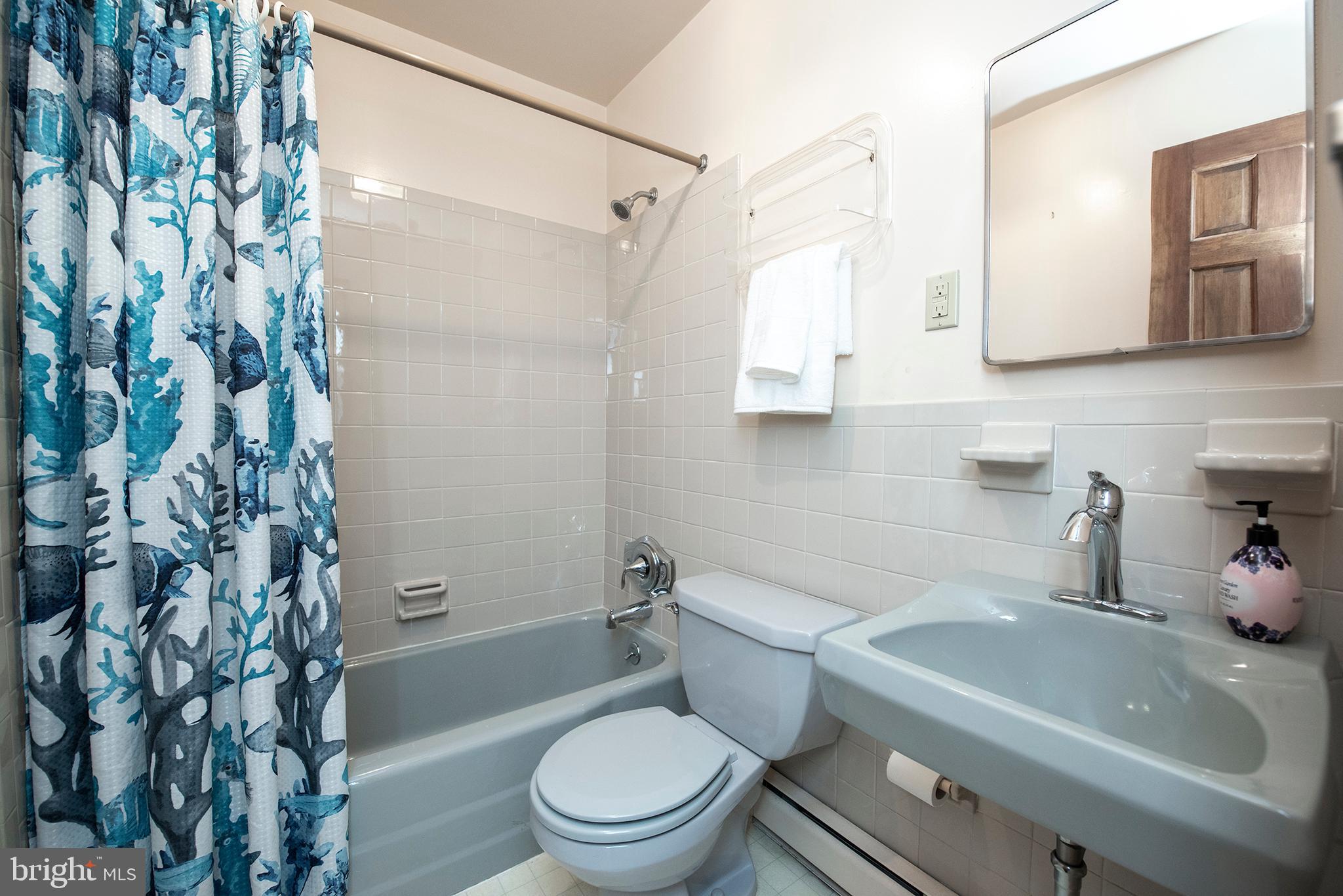 207 Vassar Circle Wayne, PA 19087 - Photo 24 of 28 Downstairs Bath (full)