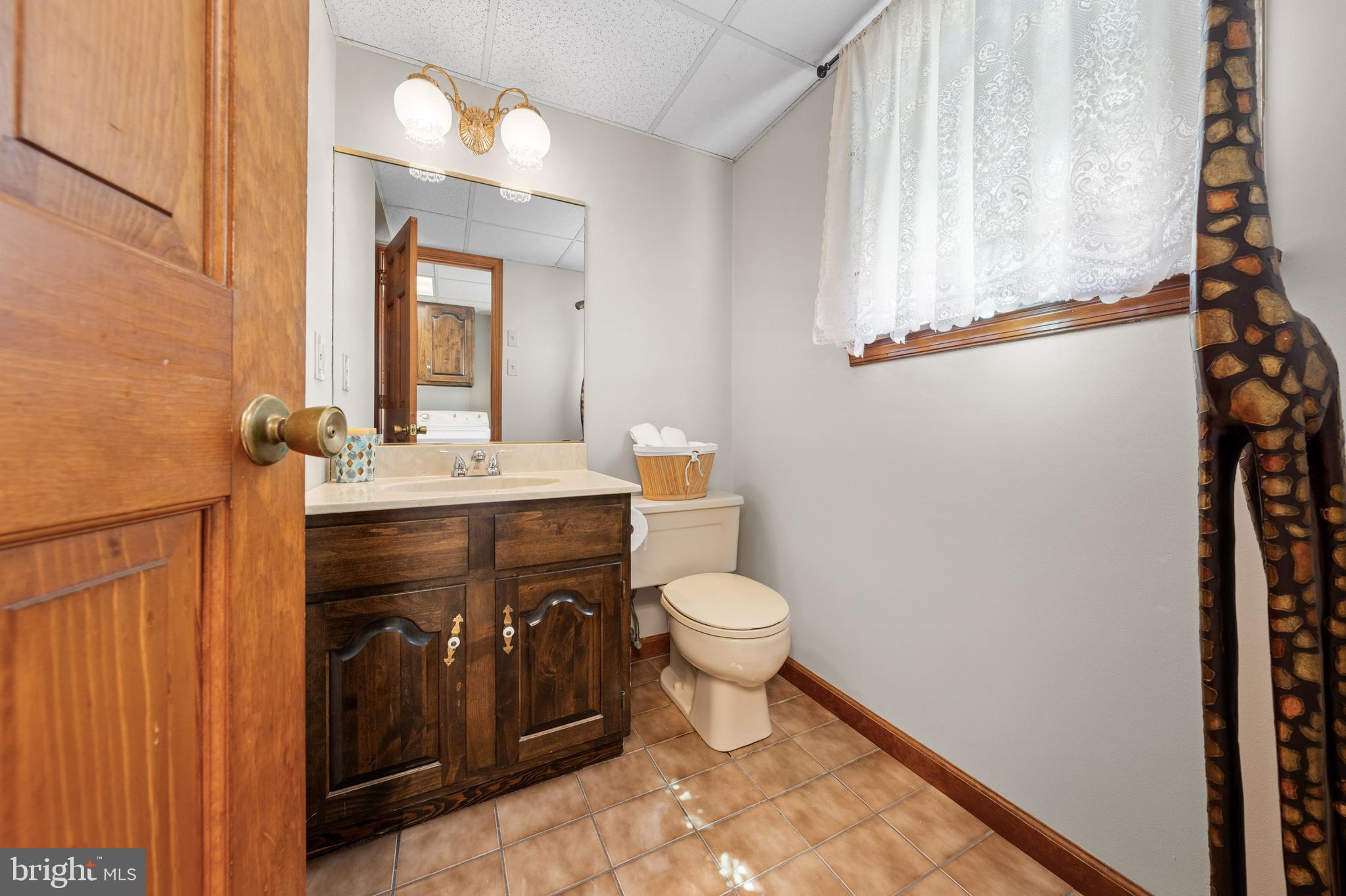 947 Tamenend Road Bath, PA 18014 - Photo 8 of 61