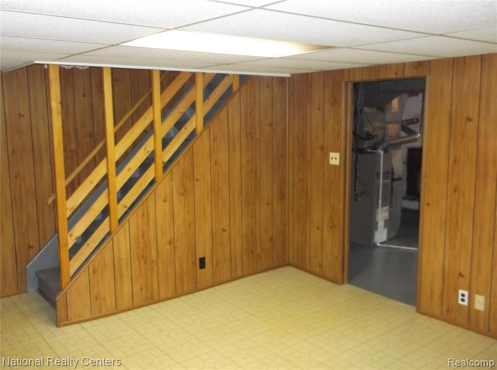 2037 East Maple Road Birmingham, MI 48009 - Photo 16 of 21
