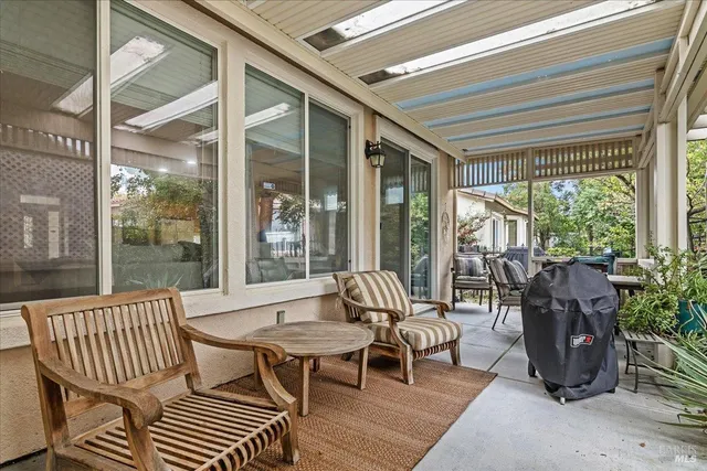 $425,000 | 328 Colonial Way, Rio Vista, CA 94571