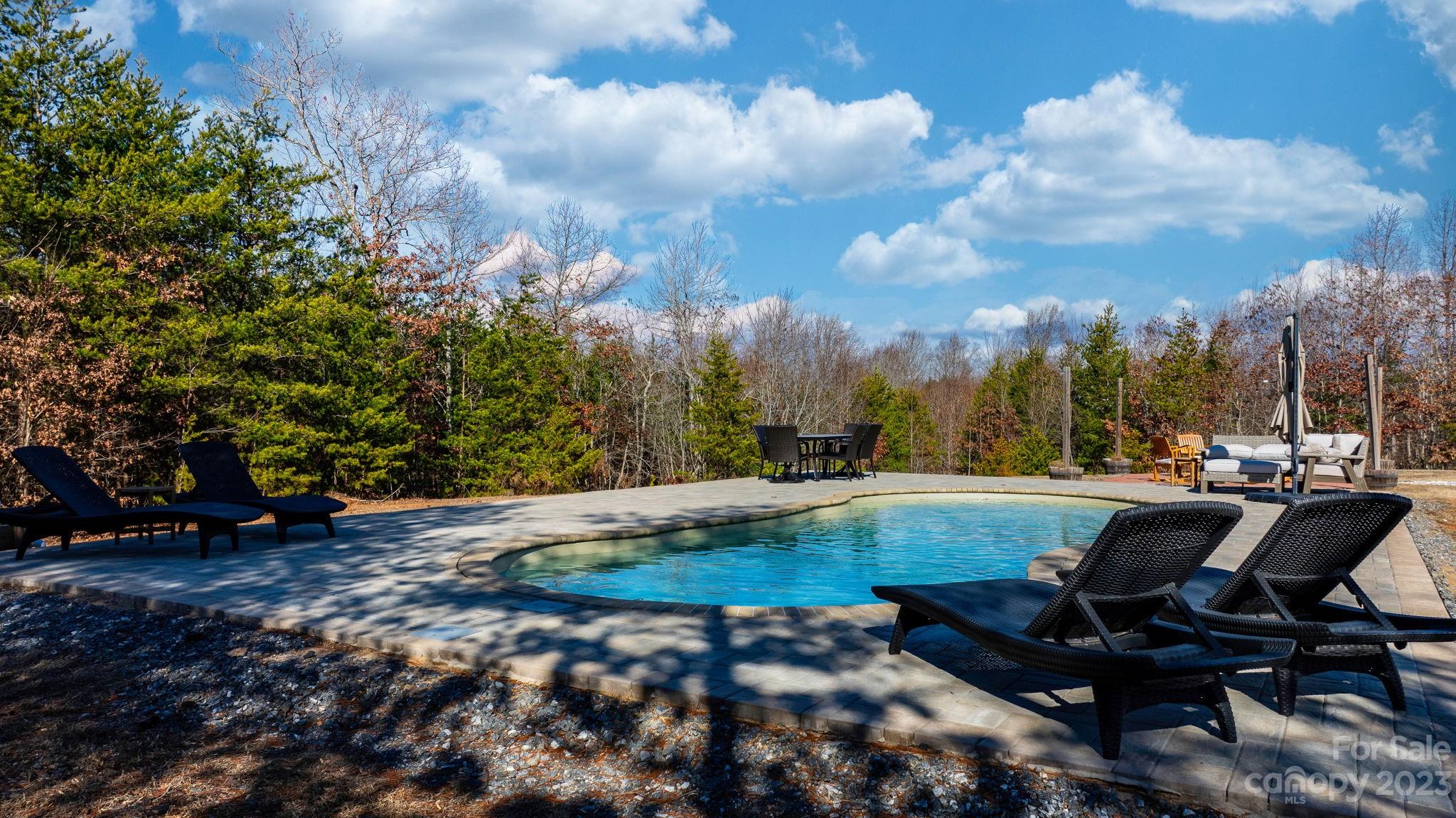 5536 Miller Mill Road Hickory, NC 28602 - Photo 2 of 34 Gallery Image 2