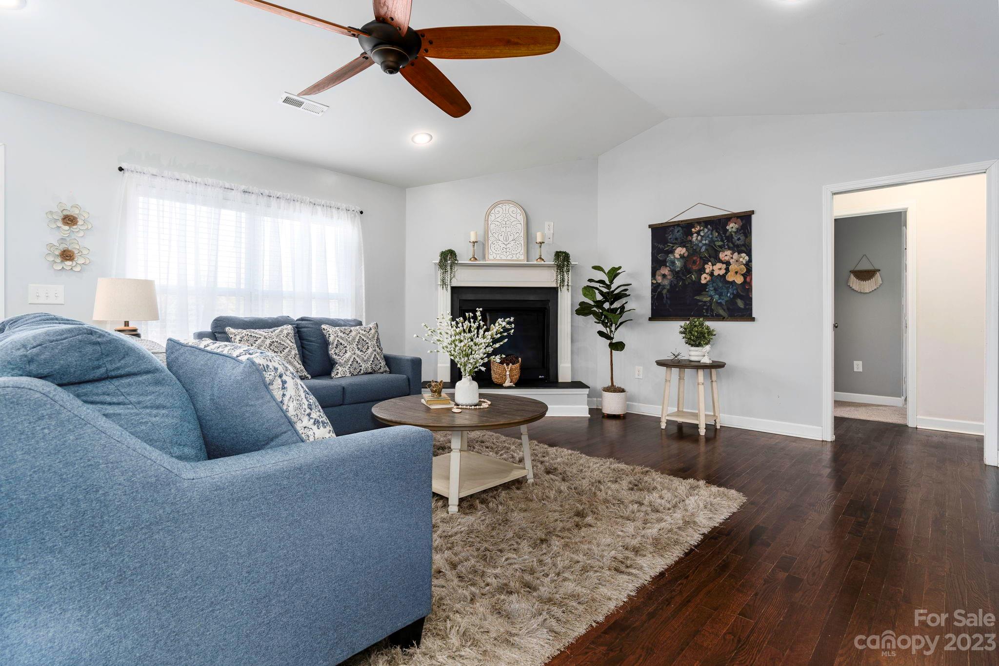 5536 Miller Mill Road Hickory, NC 28602 - Photo 6 of 34 Gallery Image 6