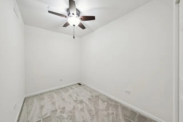 $2,850 | 4277 Liberty Street, Unit 4277, Aurora, IL 60504