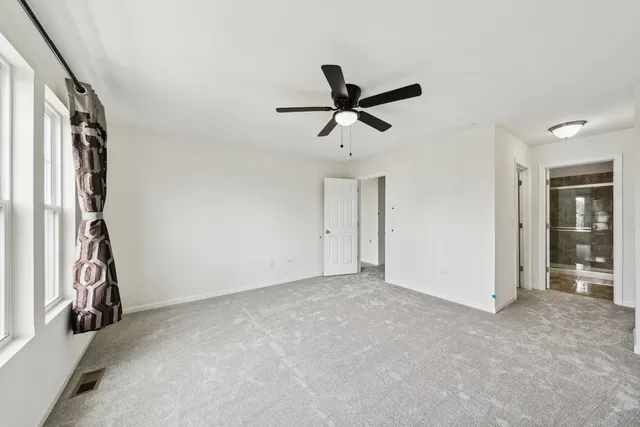 $2,850 | 4277 Liberty Street, Unit 4277, Aurora, IL 60504