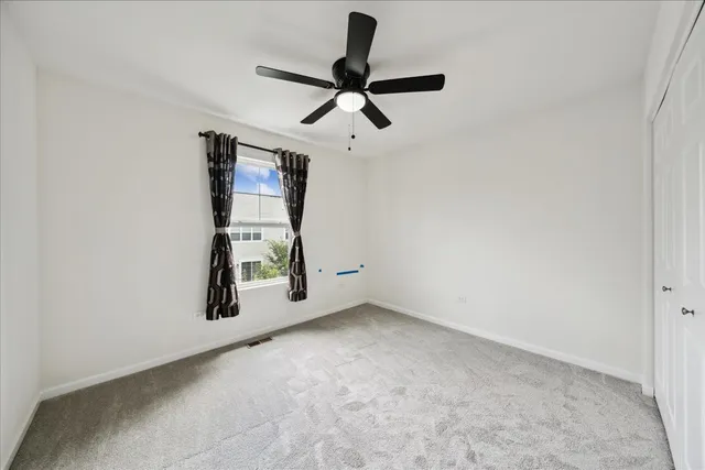 $2,850 | 4277 Liberty Street, Unit 4277, Aurora, IL 60504