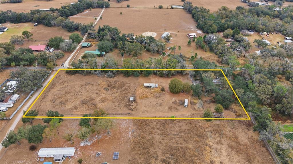 1823 Welcome Road Lithia, FL 33547 - Photo 13 of 17 an aerial view of a house