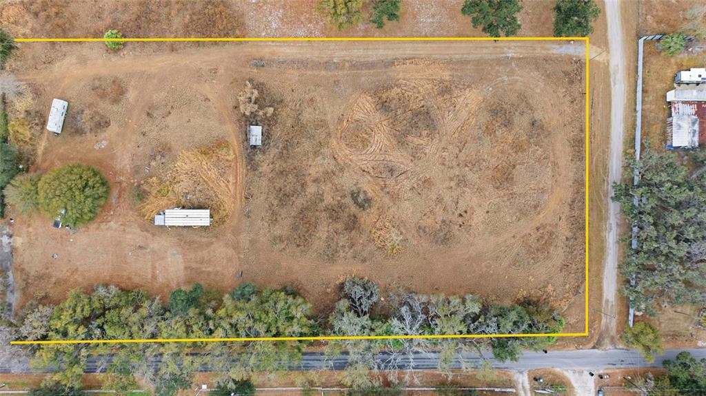 1823 Welcome Road Lithia, FL 33547 - Photo 10 of 17 view of outdoor space and yard