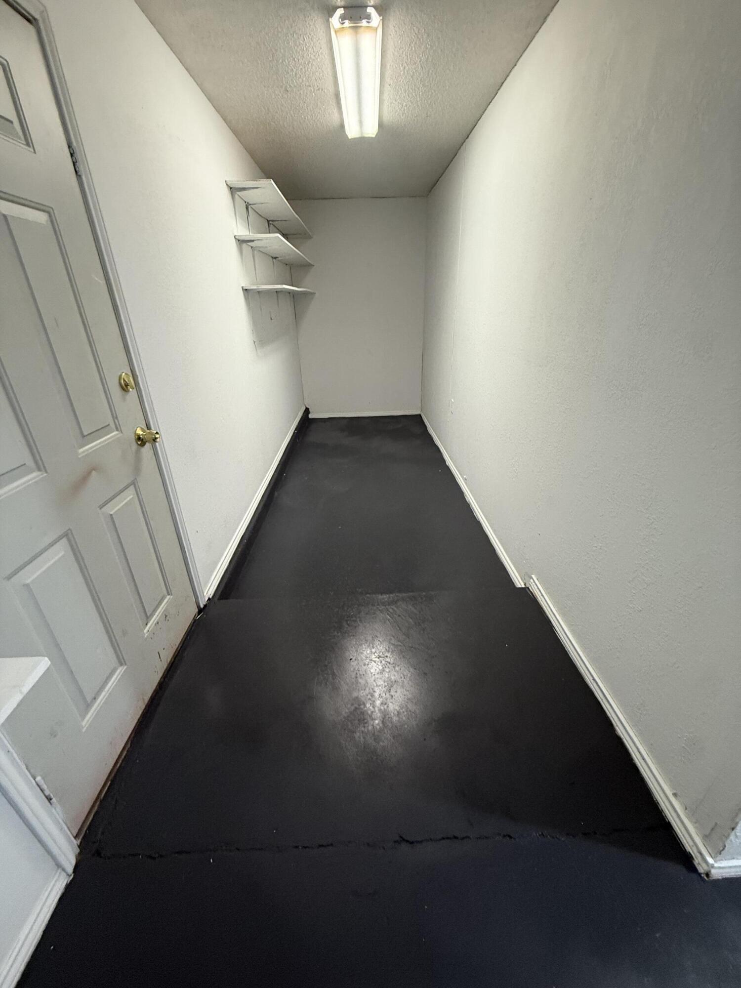 8201 Chicago Avenue Lubbock, TX 79424 - Photo 104 of 128 IMG_1104